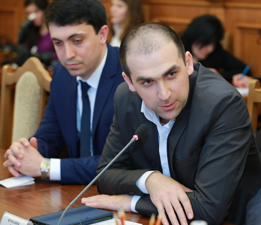 Р.Абдулатипов: «Молодежное правительство – не детские игры, это серьезный государственный заказ»